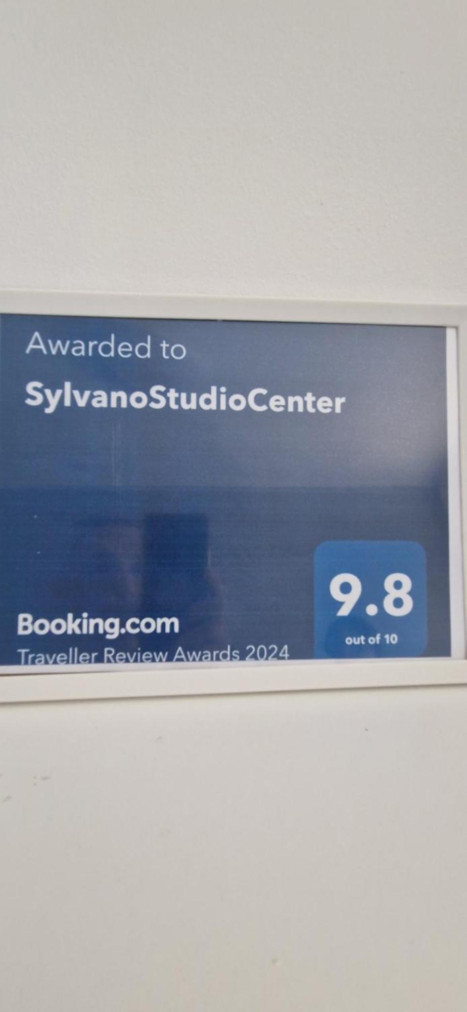 Sylvanostudiocenter Плоещ Екстериор снимка